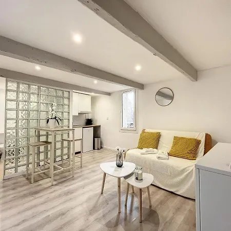 Studio Isle Sur La Sorgue Apartment L'Isle-sur-la-Sorgue
