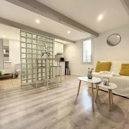 Studio Isle Sur La Sorgue Apartment